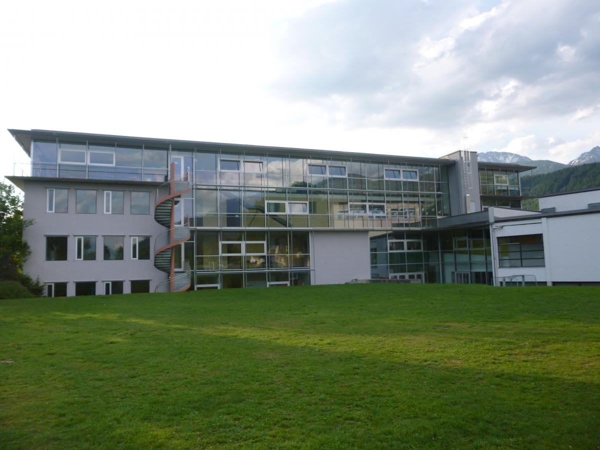 Schulgebäude VS Kematen