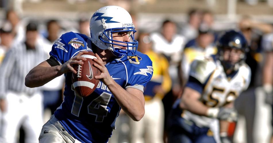 AMERICAN FOOTBALL