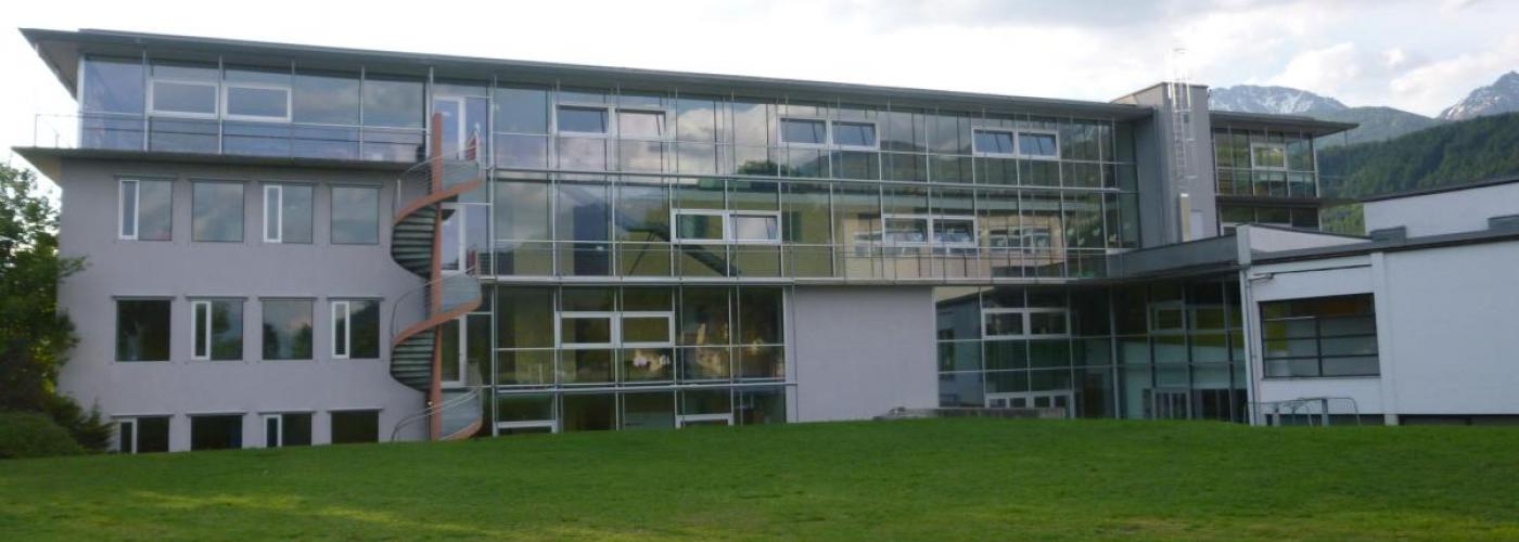 Schulgebäude VS Kematen